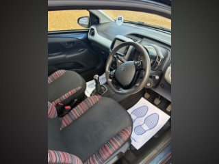 /photos/10950/5995f8fb-c4f1-03a4-8b83-e1d68f969ec3_i320x240.jpg